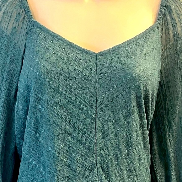 EUC! LC Lauren Conrad Teal Lace puffy sleeve Smocked Peplum Blouse XL - Picture 6 of 15